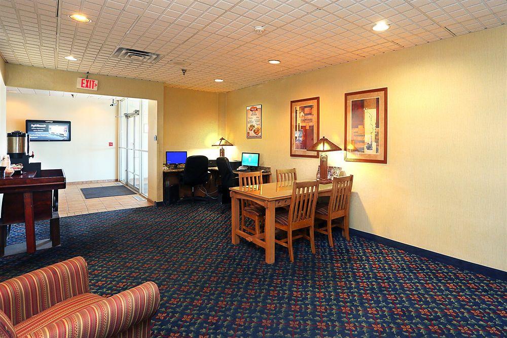 Clarion Mason City Exterior photo
