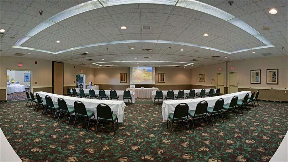 Clarion Mason City Exterior photo